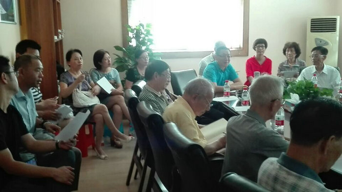 九三學(xué)社工一支社在公司舉行“九三學(xué)社抗戰(zhàn)勝利70周年” 學(xué)習(xí)活動(dòng)(圖1) 九三學(xué)社工一支社在公司舉行“九三學(xué)社抗戰(zhàn)勝利70周年” 學(xué)習(xí)活動(dòng)(圖1)